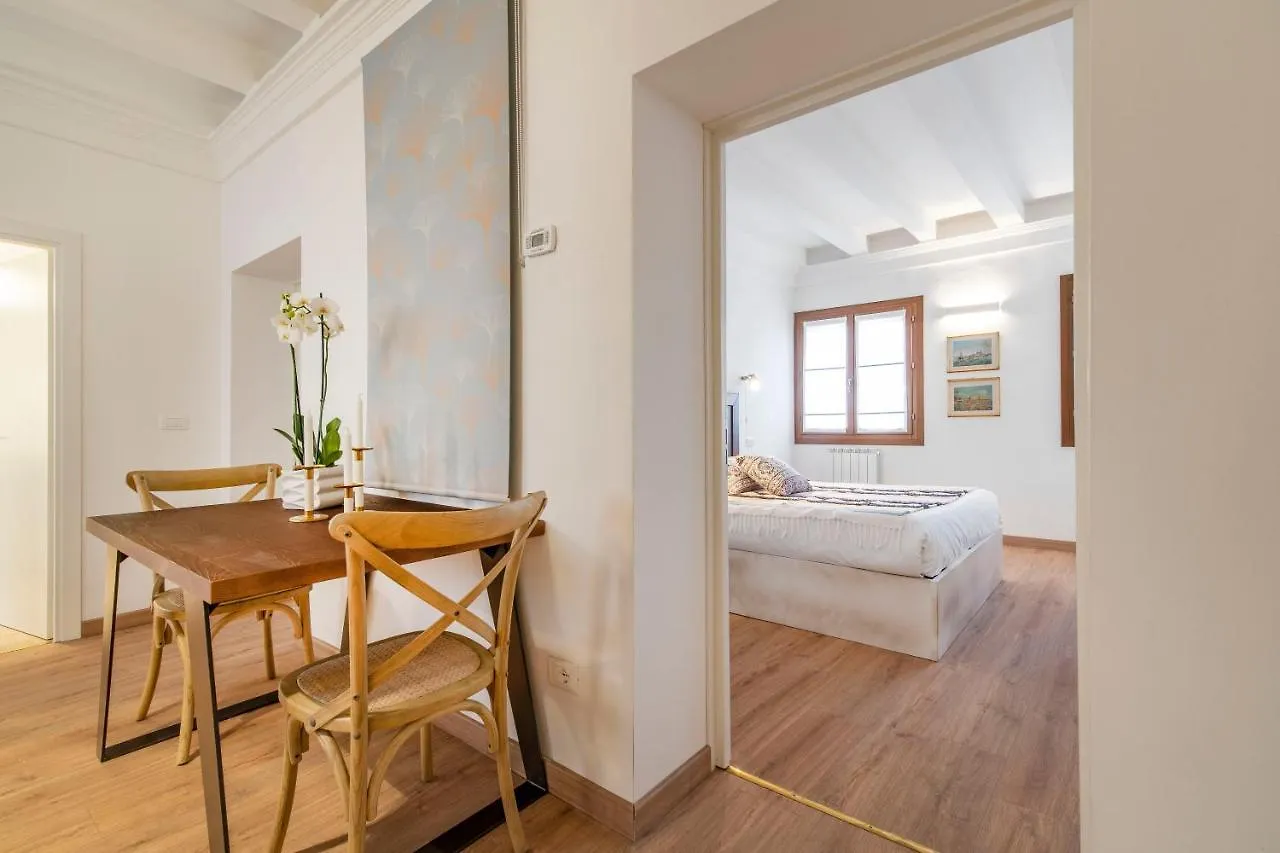 San Marco Schiavoni Apartments Venise