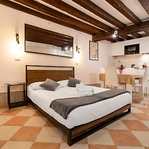 Fenix Colombina In Biennale - Your Little House Appartement